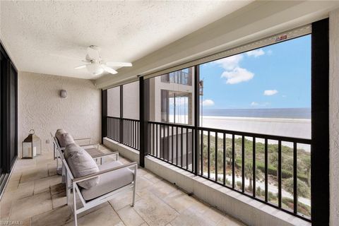 A home in MARCO ISLAND