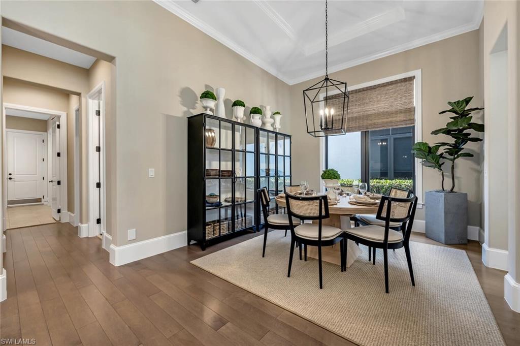 TRADITIONS - Residential