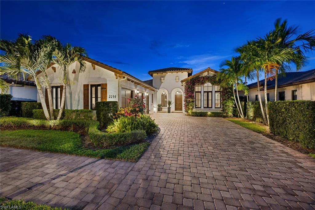 TRADITIONS - Residential