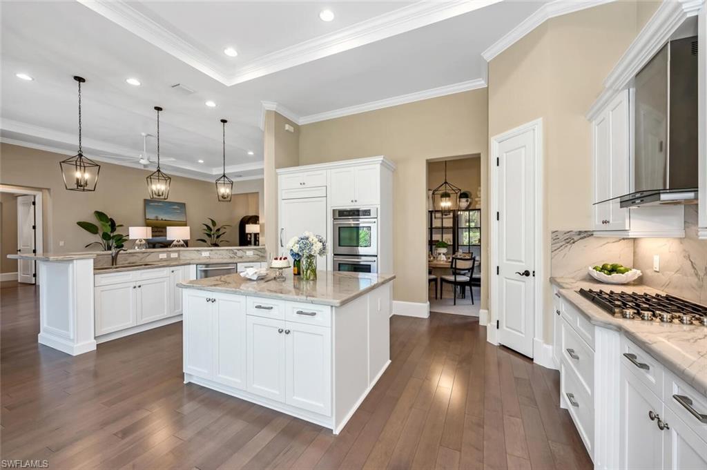 TRADITIONS - Residential