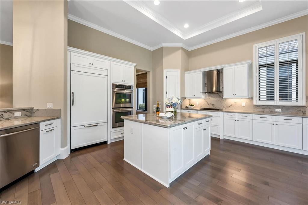 TRADITIONS - Residential