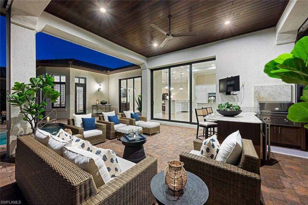 TRADITIONS - Residential