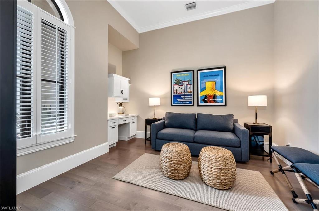 TRADITIONS - Residential