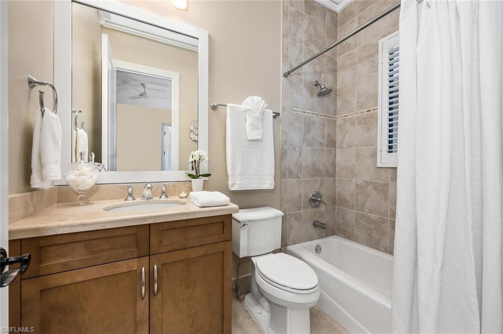 TRADITIONS - Residential