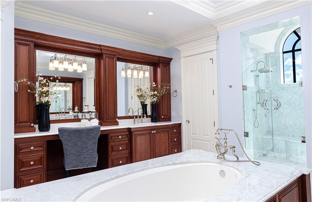 OLDE NAPLES - Residential