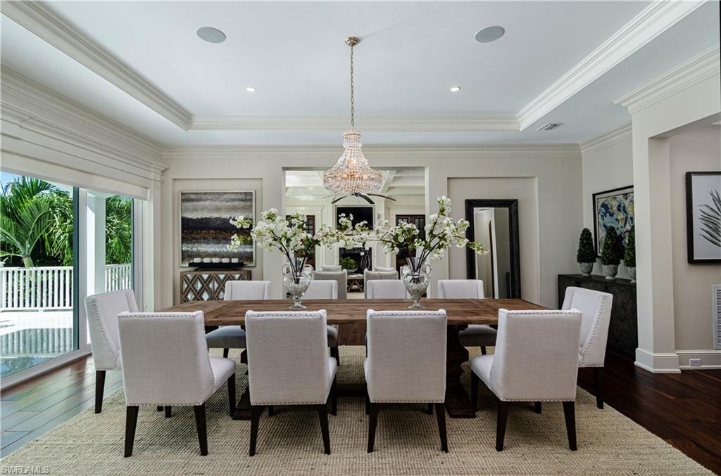 OLDE NAPLES - Residential