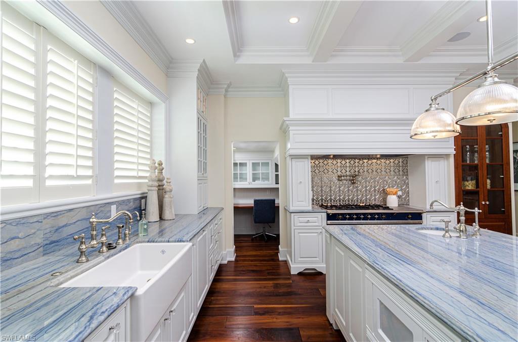 OLDE NAPLES - Residential