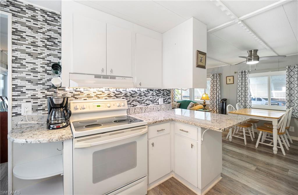 CARRIAGE VILLAGE - Residential