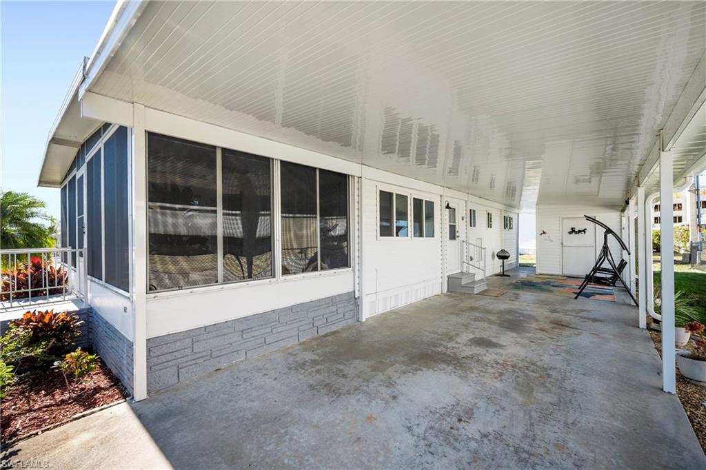 CARRIAGE VILLAGE - Residential