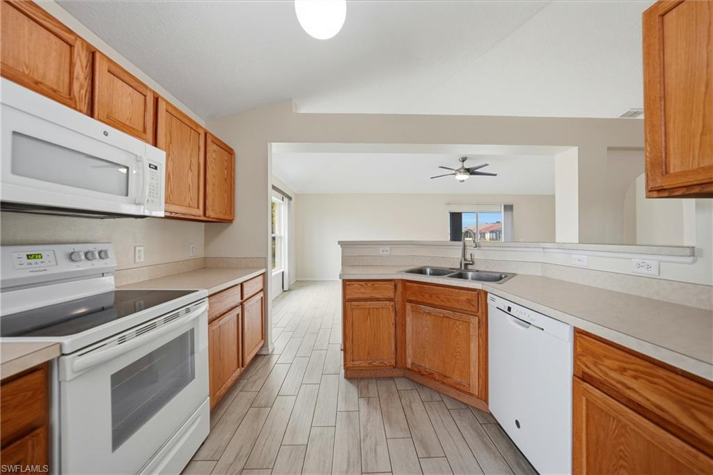 SUNCOAST LAKES UNRECORDED SUBDIVISON - Residential