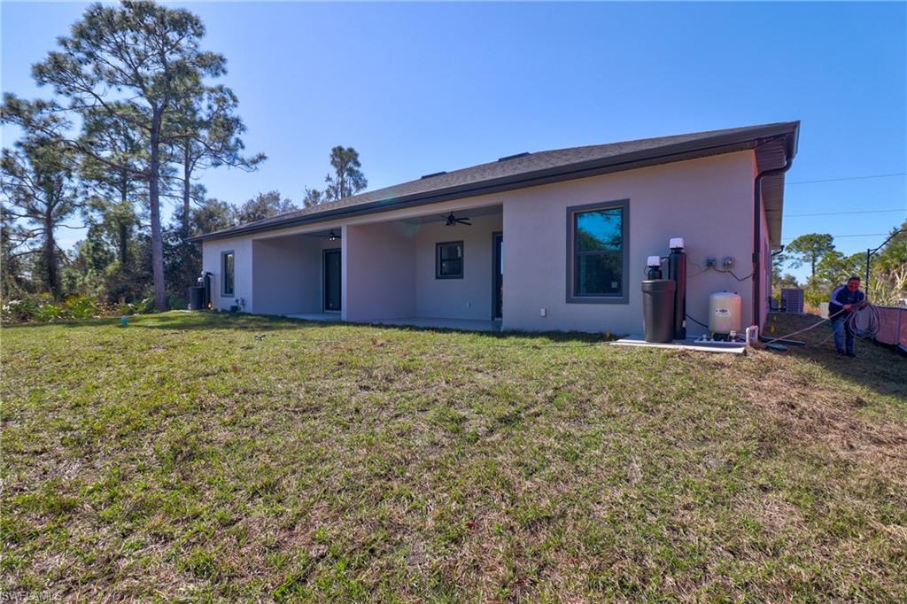 LEHIGH ACRES - Residential