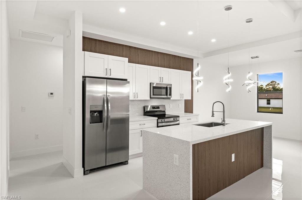 LEHIGH ACRES - Residential