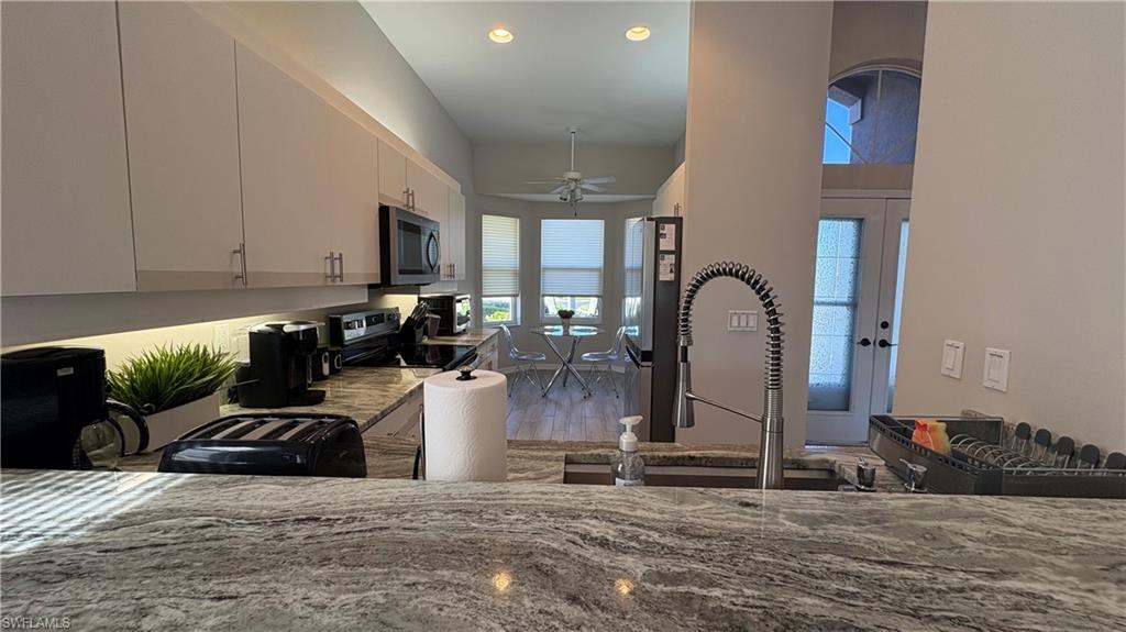 HARBOURSIDE - Residential Lease