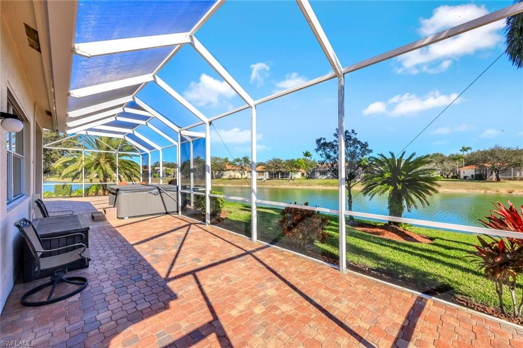 WATERWAYS OF NAPLES - Residential