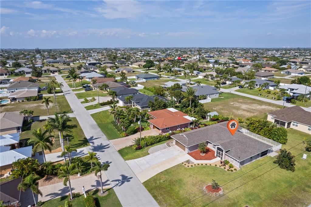 CAPE CORAL - Residential