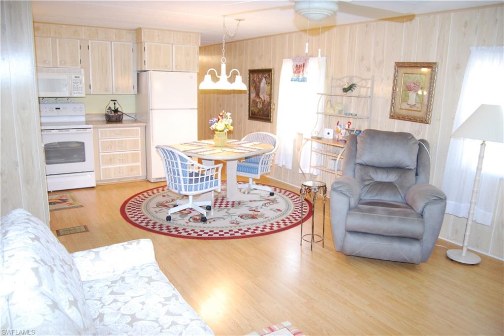 MARINERS COVE - Residential