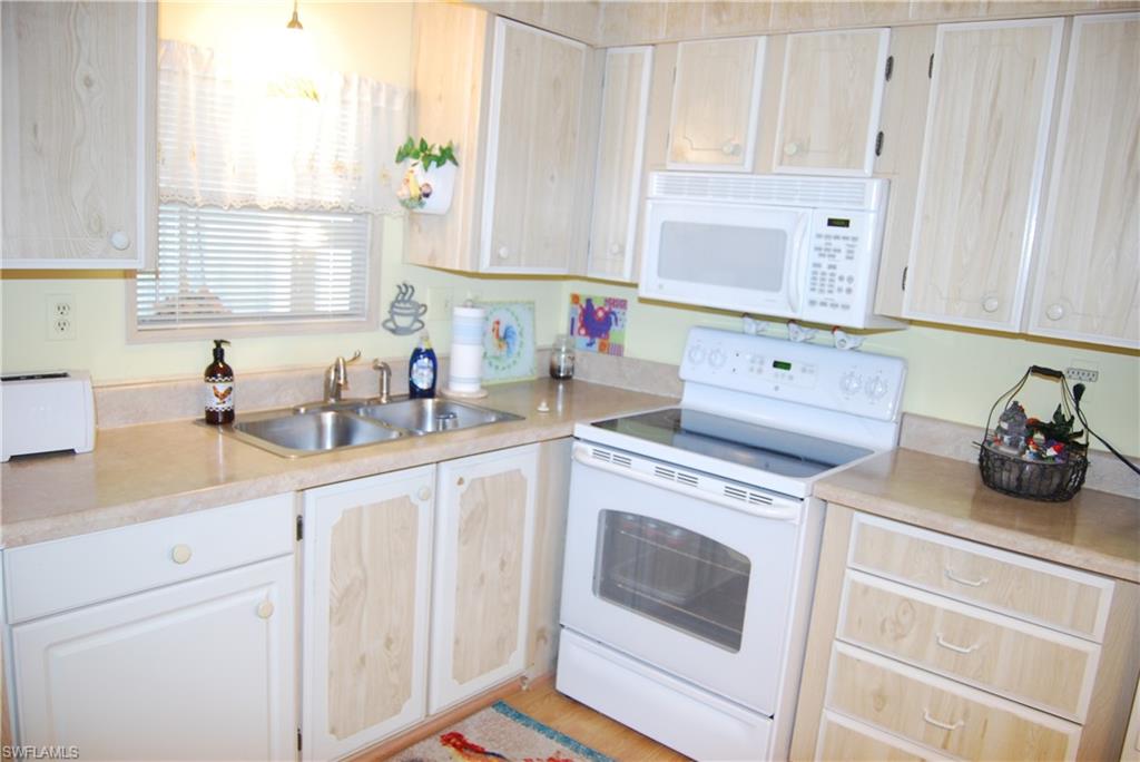 MARINERS COVE - Residential