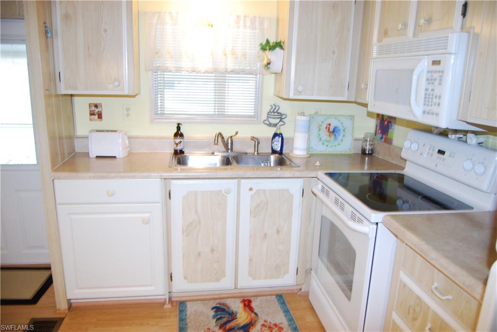 MARINERS COVE - Residential