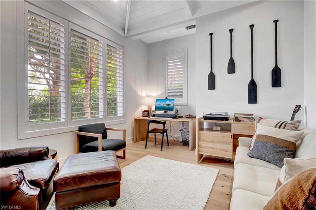 OLDE NAPLES - Residential