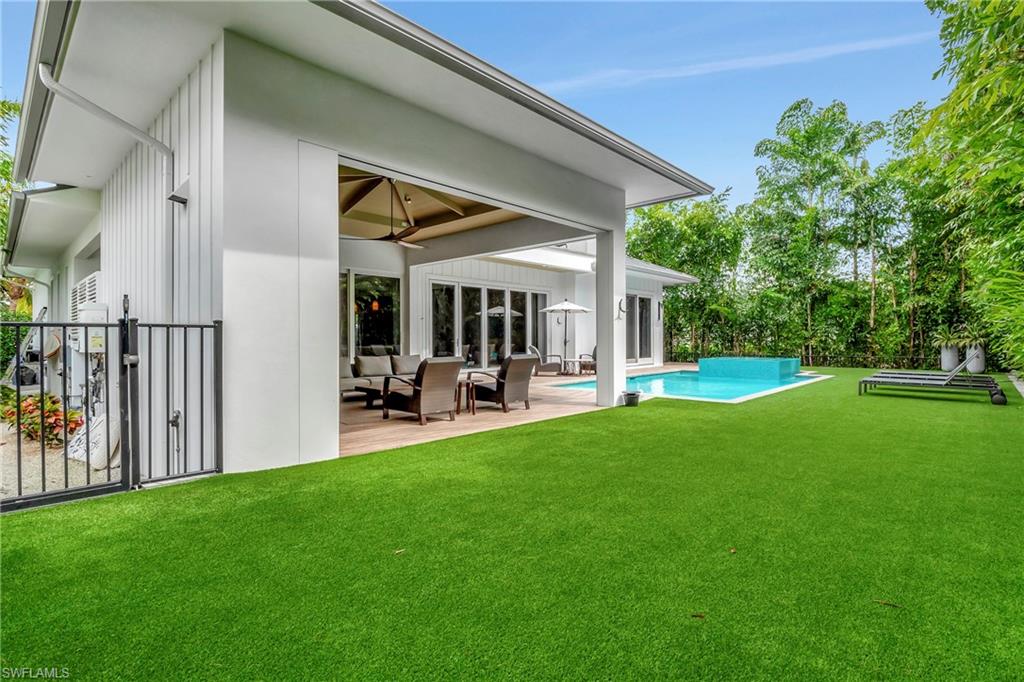 OLDE NAPLES - Residential