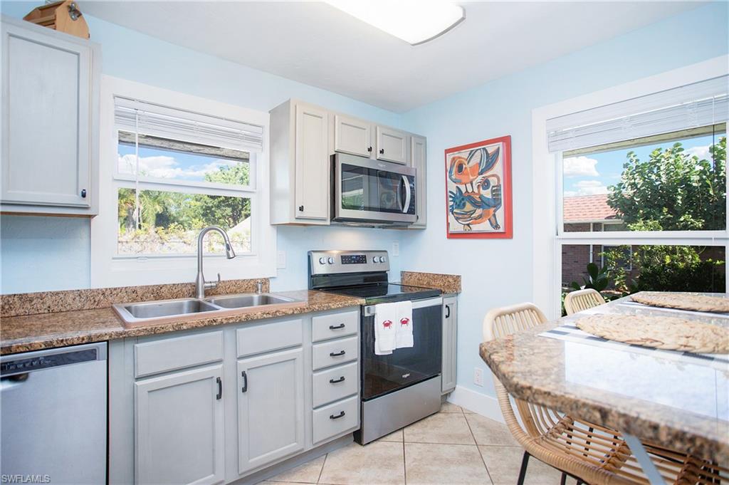 PORT NELL VILLAS - Residential