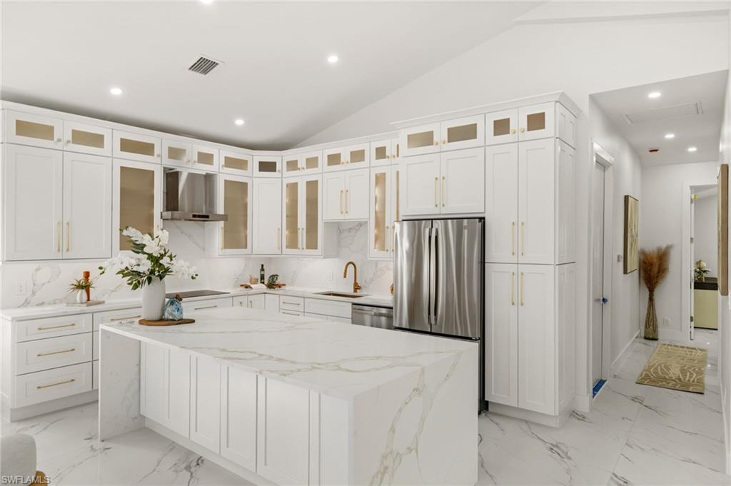 MANATEE BAY - Residential