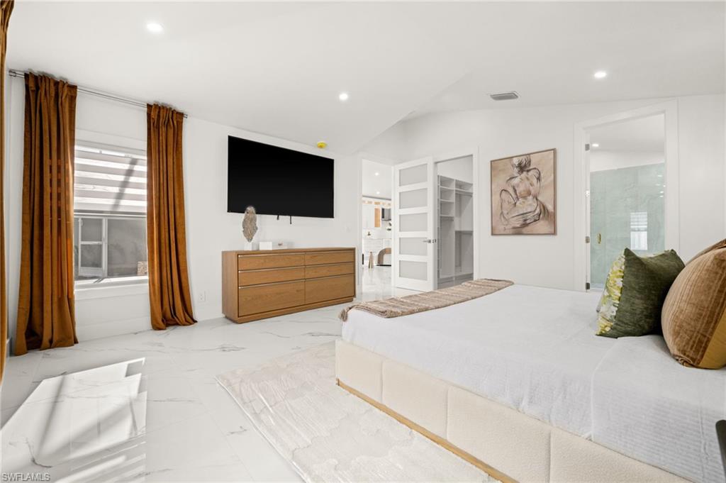 MANATEE BAY - Residential