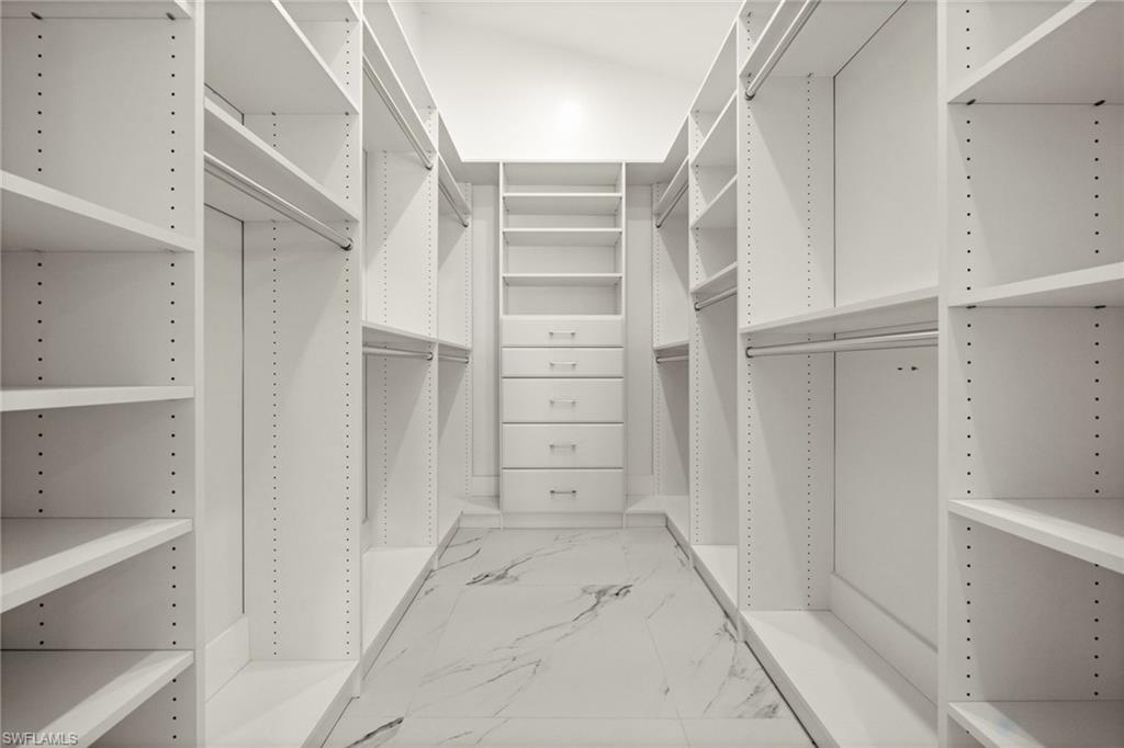 MANATEE BAY - Residential