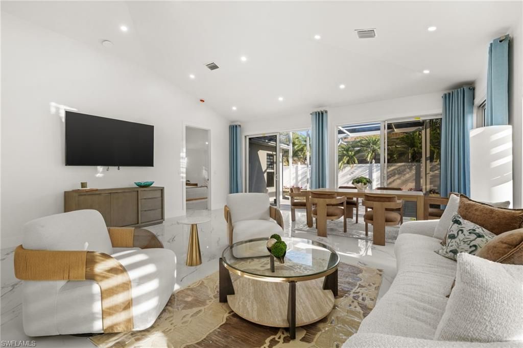 Photo of 1046 Silverstrand DR, NAPLES, FL 34110 (MLS # 226009640)