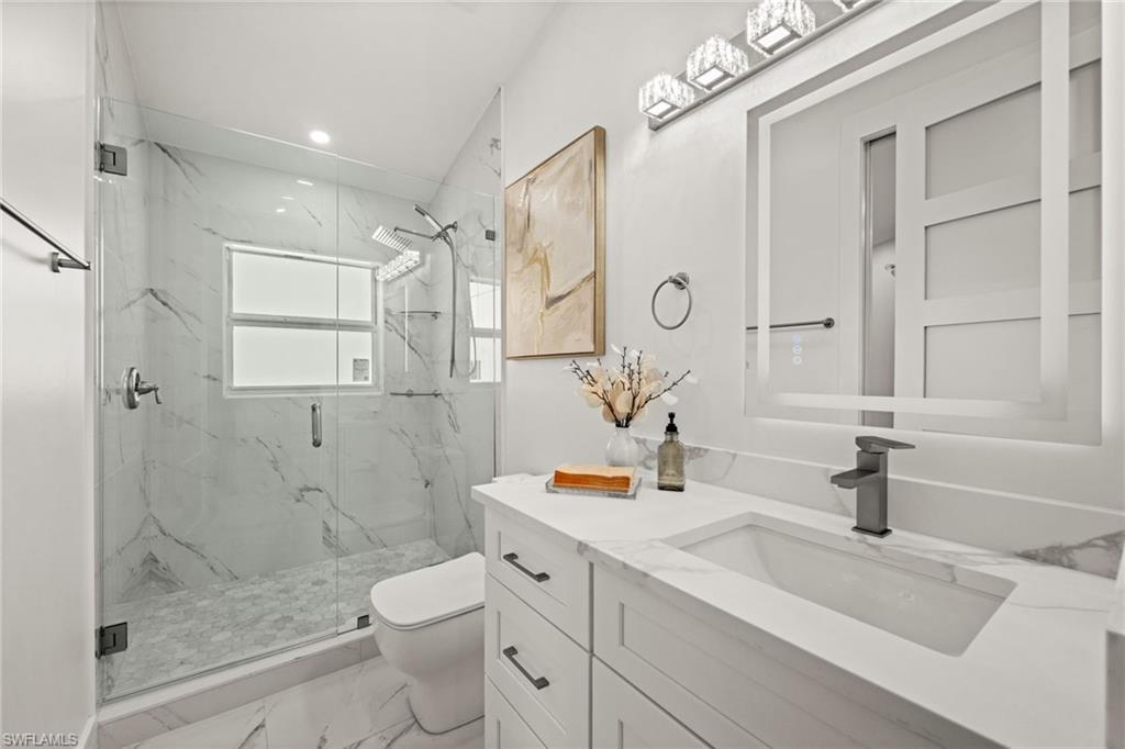 MANATEE BAY - Residential