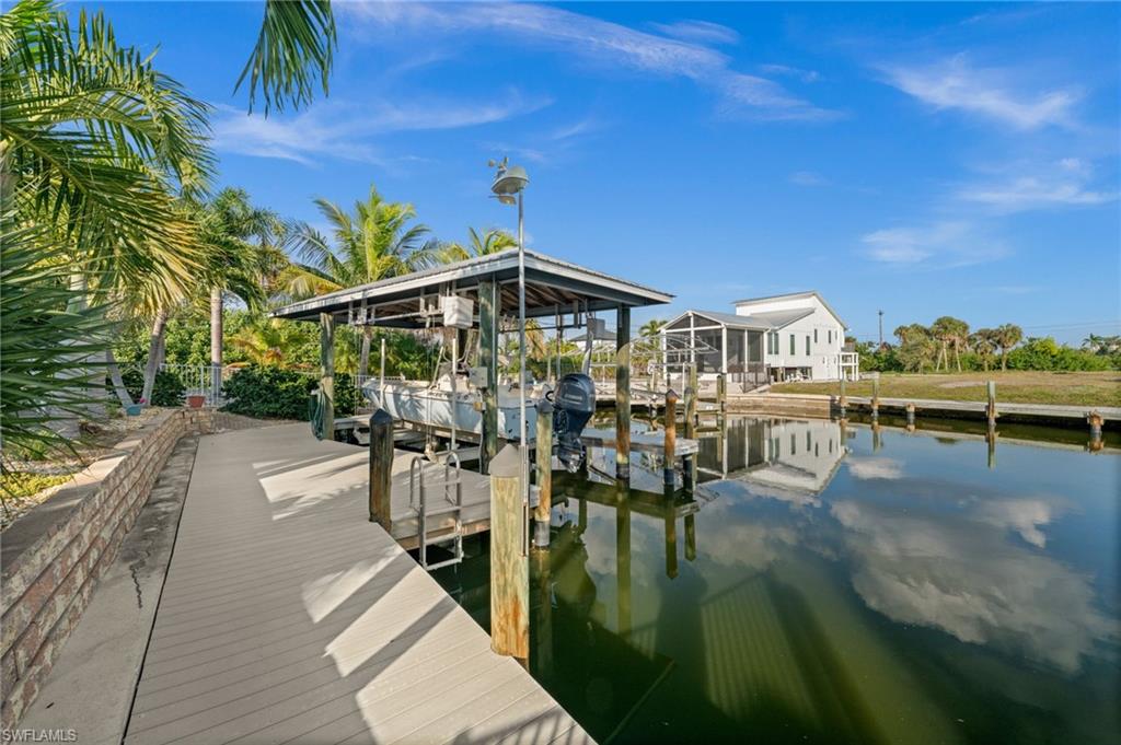 PINE ISLAND SHORES UNIT 4 - Residential