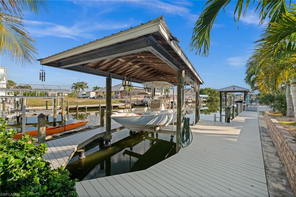 PINE ISLAND SHORES UNIT 4 - Residential