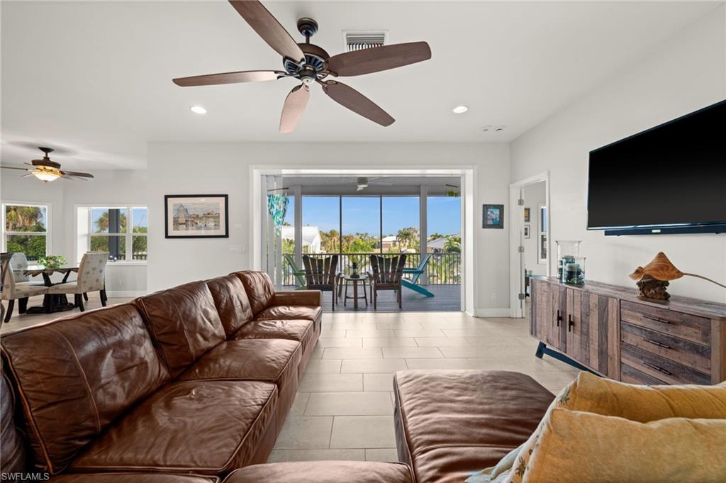 PINE ISLAND SHORES UNIT 4 - Residential