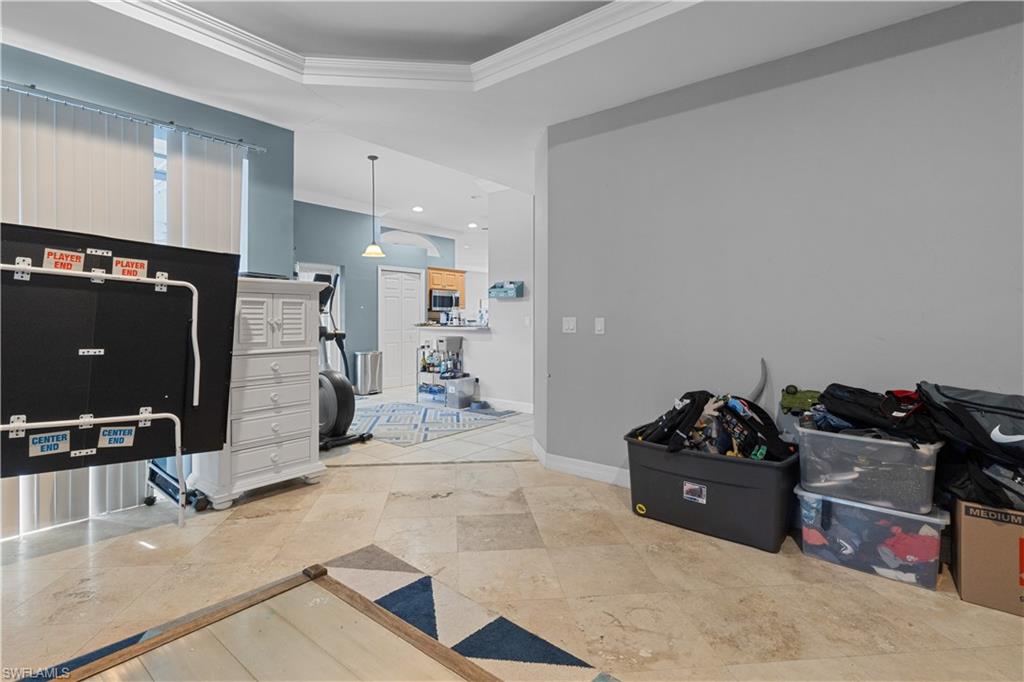 BONITA GOLF CLUB VILLAS - Residential