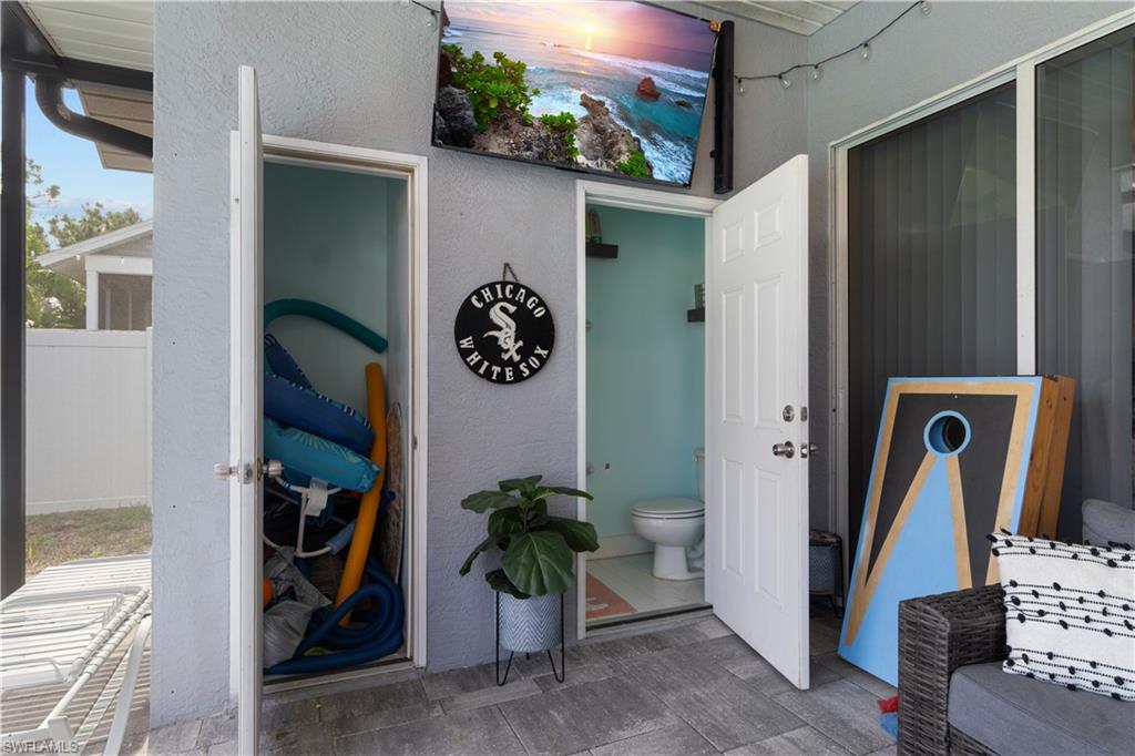 BONITA GOLF CLUB VILLAS - Residential