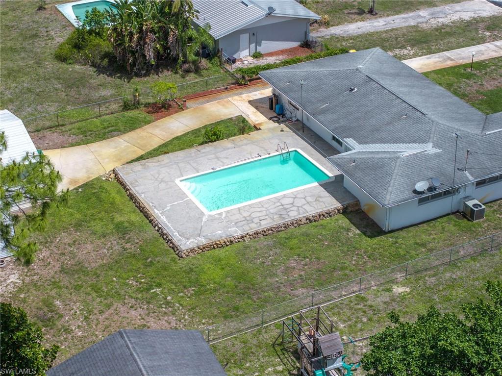 GOLDEN GATE ESTATES - Residential