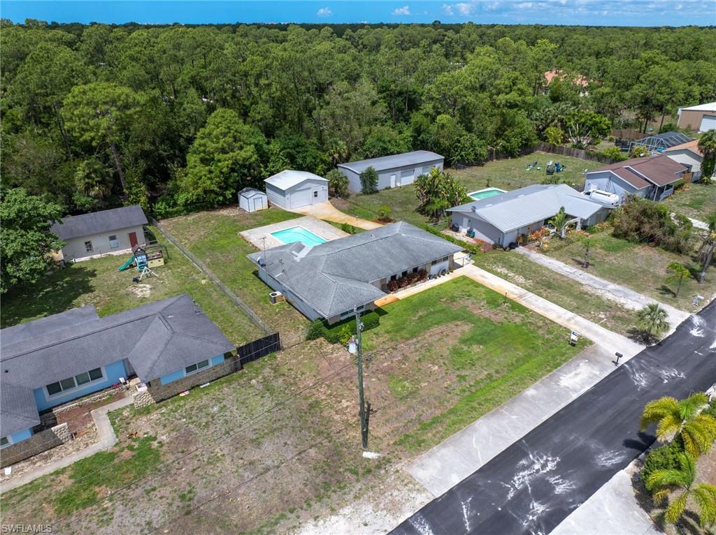 GOLDEN GATE ESTATES - Residential