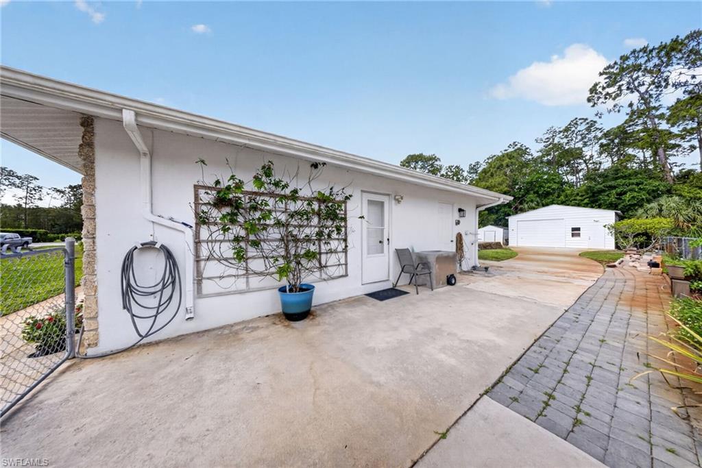 GOLDEN GATE ESTATES - Residential