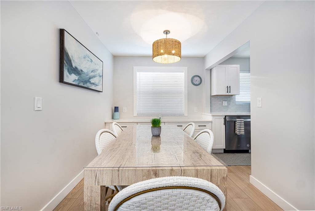 HOLIDAY SHORES - Residential