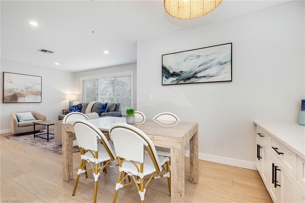 HOLIDAY SHORES - Residential