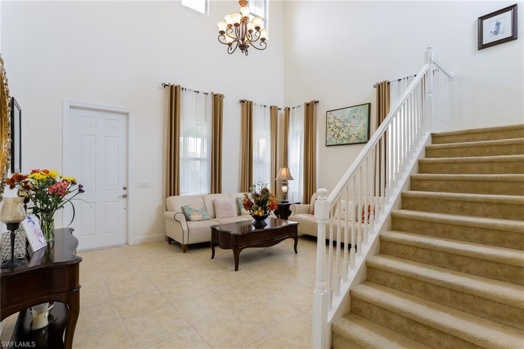 MANCHESTER SQUARE - Residential