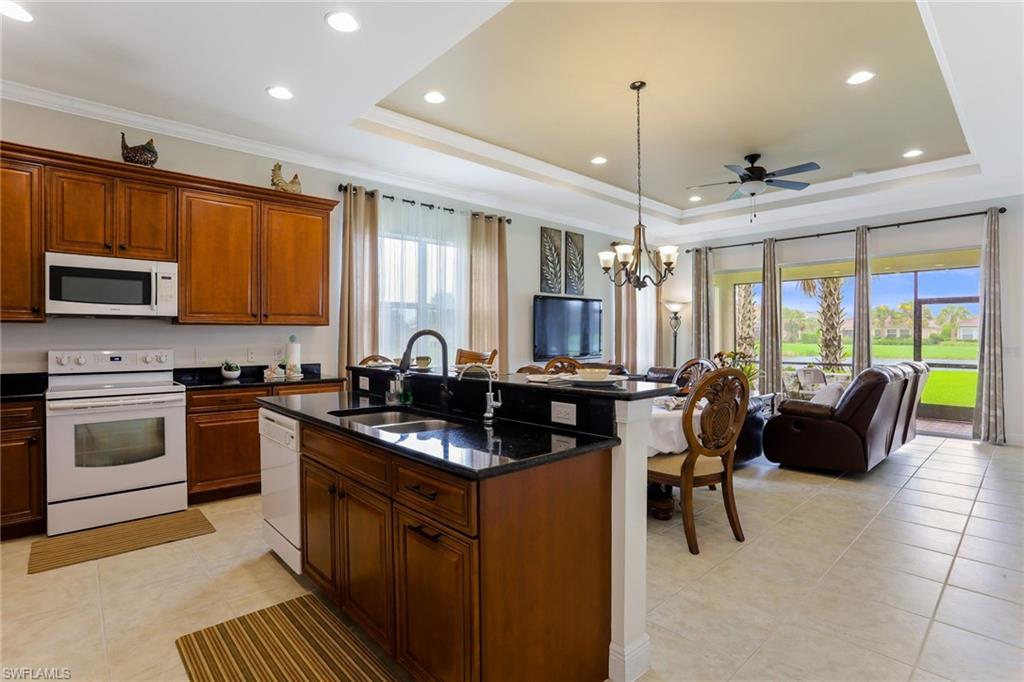 MANCHESTER SQUARE - Residential