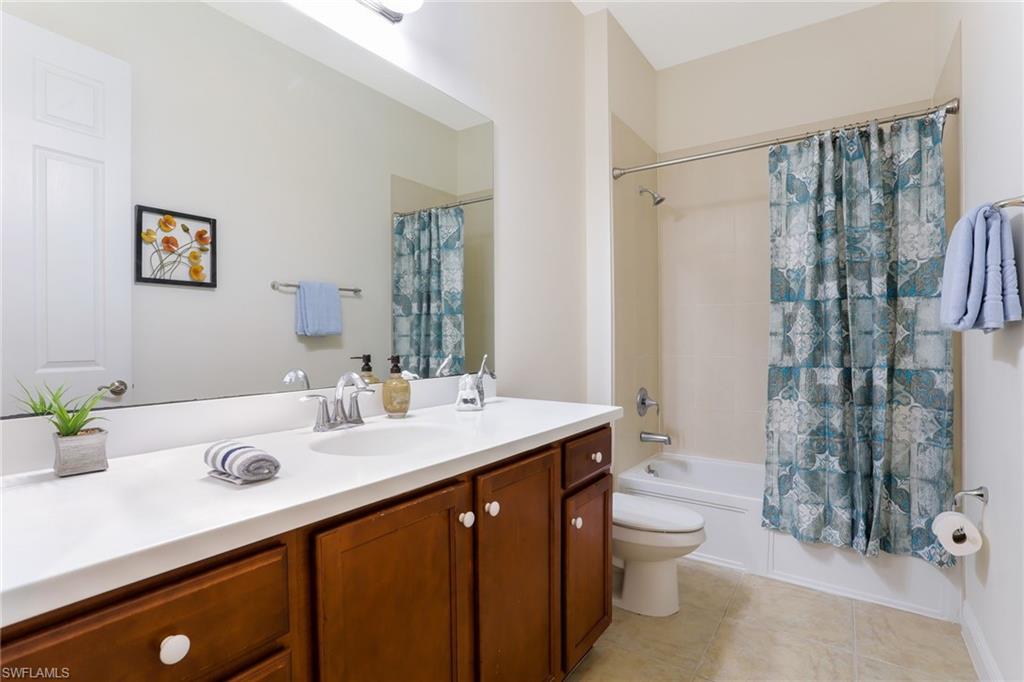 MANCHESTER SQUARE - Residential