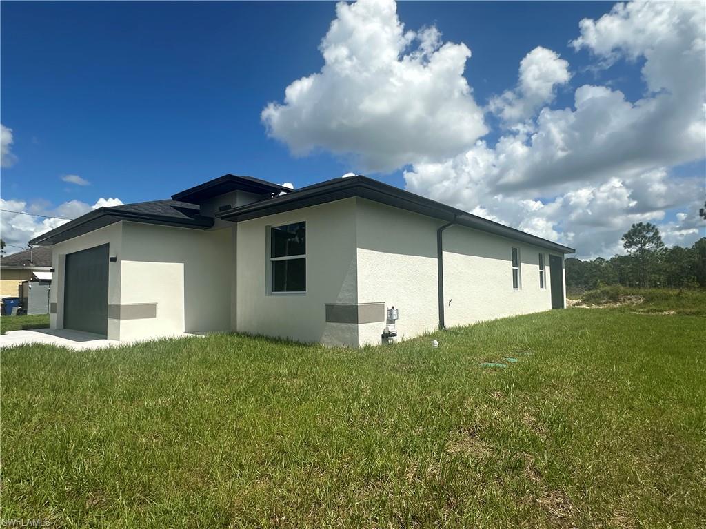 LEHIGH ACRES - Residential