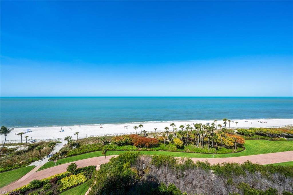 BEACH HOUSE AT NAPLES CAY - Residential Lease