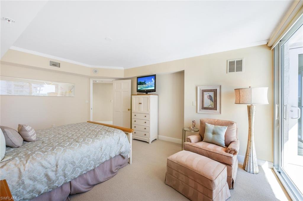 BEACH HOUSE AT NAPLES CAY - Residential Lease