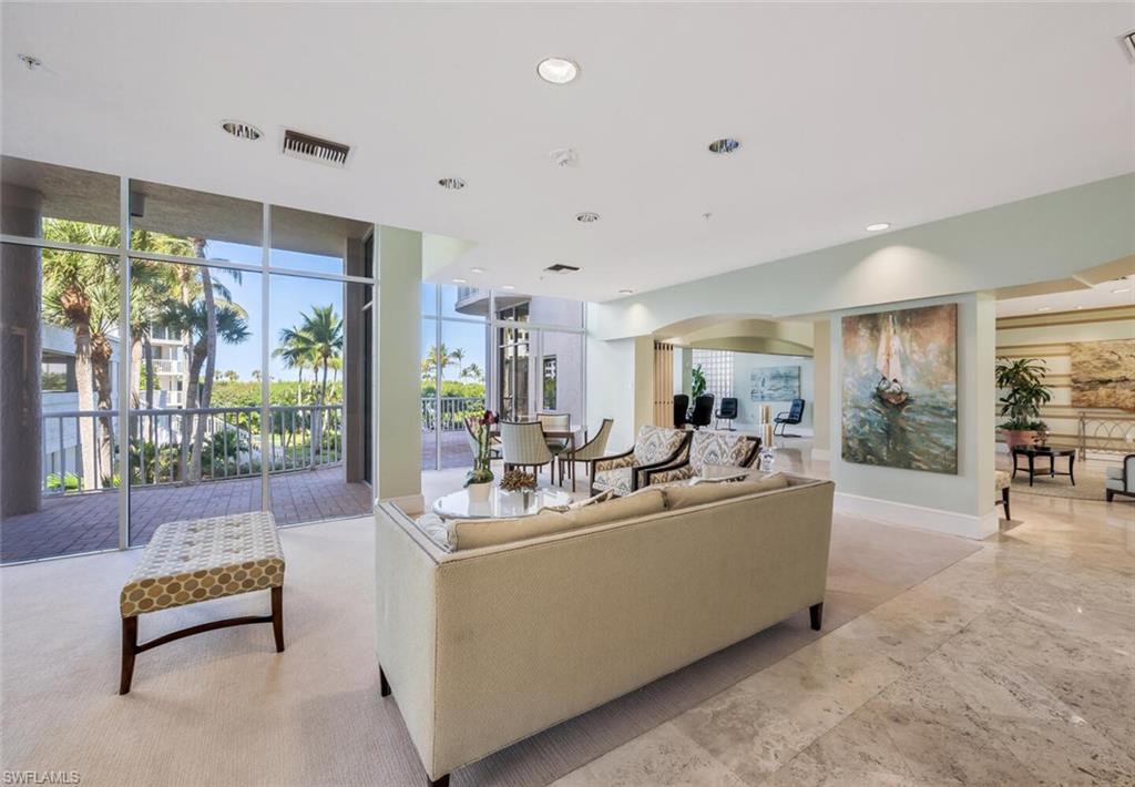 BEACH HOUSE AT NAPLES CAY - Residential Lease