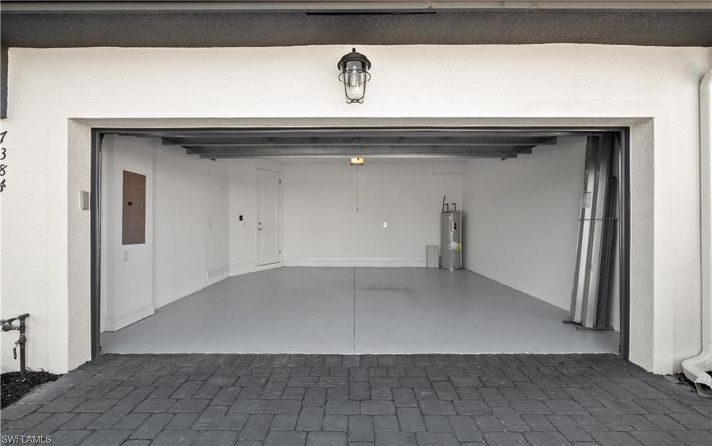 VANDERBILT RESERVE - Residential Lease