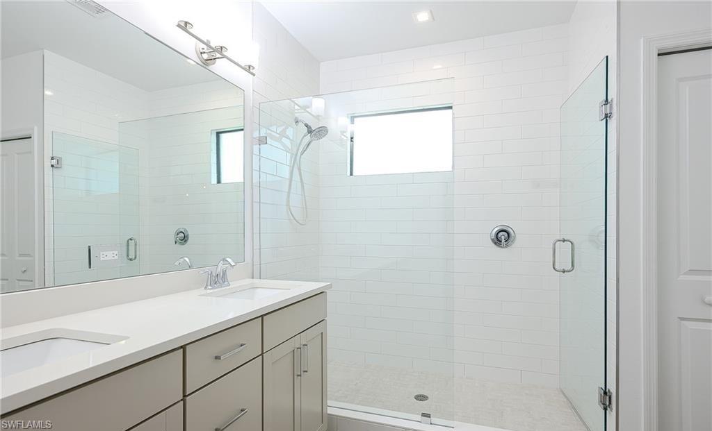 VANDERBILT RESERVE - Residential Lease