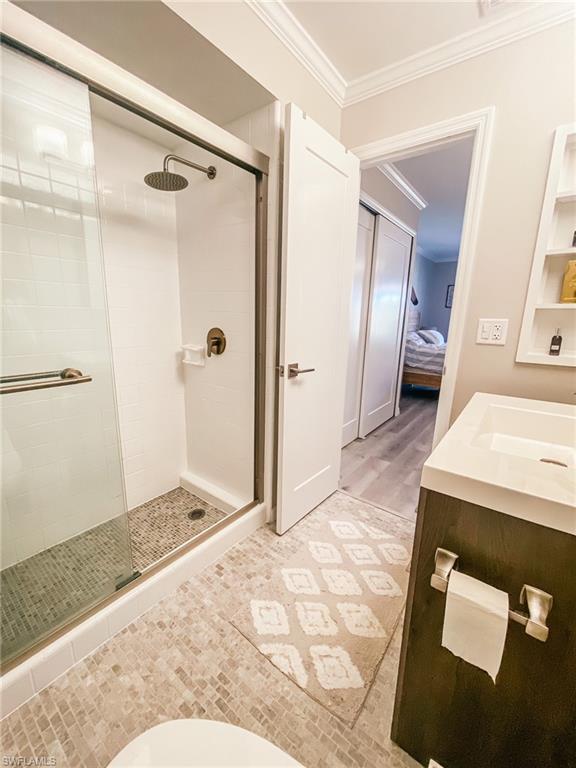 GLADES COUNTRY CLUB - Residential